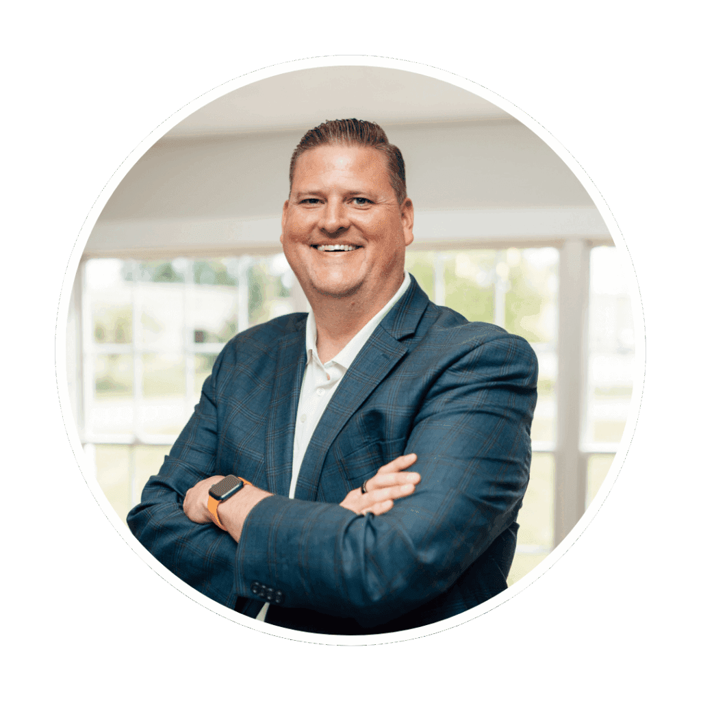 Mark Peebles Real Estate Educator and Coach circle head shot image with transparent background